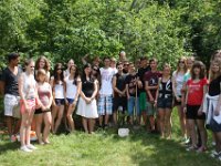 Tanja Wallenborn  3. Preis (Jugendliche): &#34;Baumpflanzung in Erinnerung an die Opfer von Hinzert&#34;, 9 b der IGS Zell